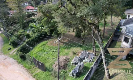 Terreno à venda, 1075 m² por R$ 490.000,00 - Jardim Manancial - Campos do Jordão/SP