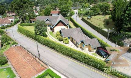 Casa Impecável no CAPIVARI! 580 m² por R$ 3.850.000,00 - Campos do Jordão/SP