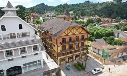 Apartamento com 1 dormitório à venda, 57 m² por R$ 530.000,00 - Jaguaribe - Campos do Jordão/SP