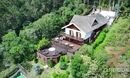 Casa com 4 dormitórios à venda, 400 m² por R$ 3.000.000,00 - Parque Imbiry - Campos do Jordão/SP