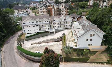 Apartamento com 2 dormitórios à venda, 79 m² por R$ 905.000,00 - Capivari - Campos do Jordão/SP
