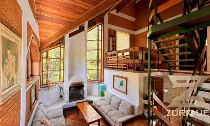 Casa com 3 dormitórios à venda, 163 m² por R$ 1.200.000,00 - Imbiri - Campos do Jordão/SP