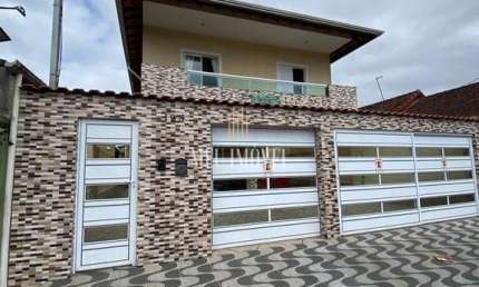 Casa em Condomínio à venda no Maracanã - Praia Grande - SP: