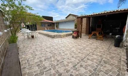 Repasse Casa Padrão à venda no Jardim Princesa - Praia Grande - SP: