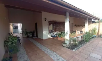 Casa Padrão à venda no Praia dos Sonhos - Itanhaém - SP: