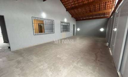 Casa Padrão à venda na Vila Tupi - Praia Grande - SP: