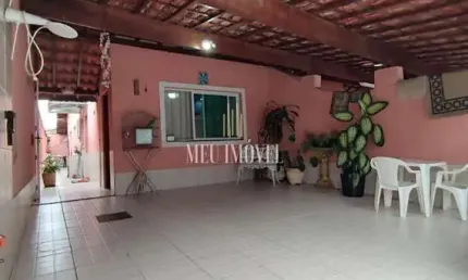 Casa padrão à venda na aviação - praia grande - sp: