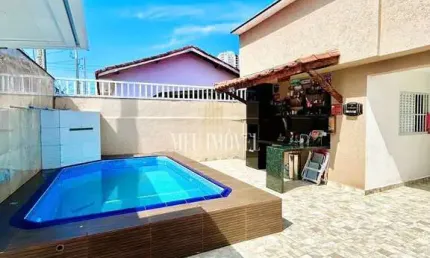 Casa Alto Padrão à venda no Maracanã - Praia Grande - SP: