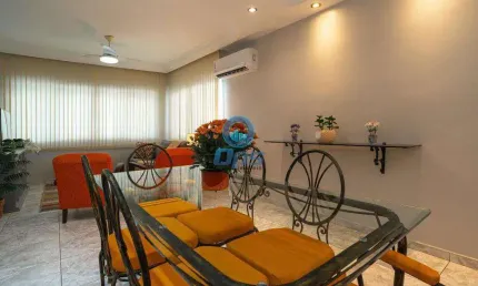Apartamento com 2 quartos, Gonzaga, Santos - R$ 680 mil, Cod: 6175