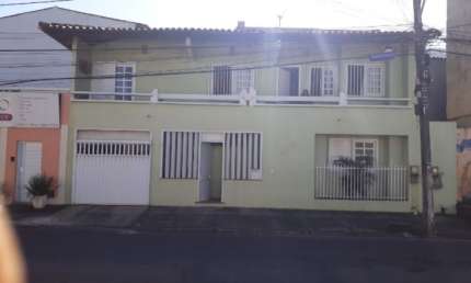 Casa com 3 quartos à venda na Rua Coronel Gugé, Centro, Vitória da Conquista