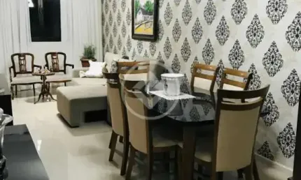 Apartamento mobiliado com 2 quartos e terraço no Centro de Florianópolis codigo: 45851