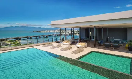 Apartamento de 02 dormitórios no Top Vision Residence, bem no Centro de Florianópolis. codigo: 56486