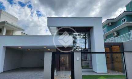 Casa de alto padrão a venda no bairro Pedra Branca codigo: 56711