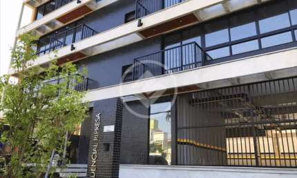 Belíssimo studio mobiliado e decorado na Trindade codigo: 23147