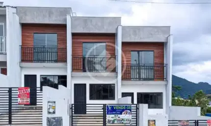 Unidades diferenciadas, localizadas na primeira rua do loteamento Alto de Potecas codigo: 62016