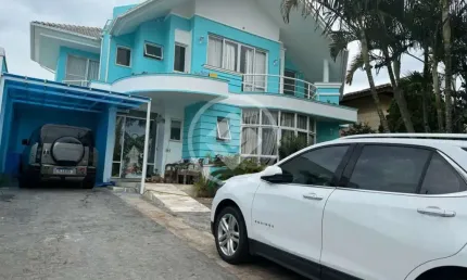 Casa Duplex com piscina em Jurerê Internacional codigo: 69134