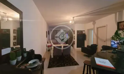 Apartamento 3 dormitórios, sendo 1 suíte, 2 vagas de garagem livres e hobby box codigo: 72650