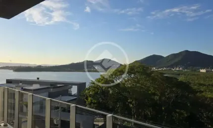 Apartamento no andar mais alto com 3 suítes e vista mar permanente codigo: 75565