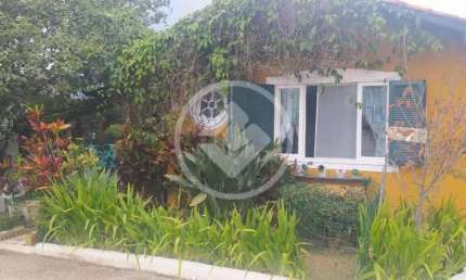 chalé com 1 quarto em condomínio fechado codigo: 79257