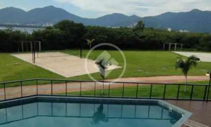 Dúplex com  5 suítes e vista mar no Felipe de Morães Residence Club codigo: 87301