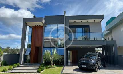 Casa em condomínio fechado com 4 quartos à venda na Avenida Red Park, 980, São João do Rio Vermelho, Florianópolis