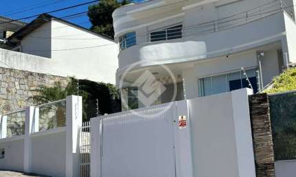 Casa com 3 quartos à venda na Rua Andrelino Natividade da Costa, 190, Canto, Florianópolis