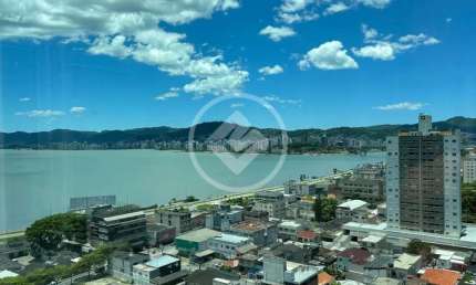 MARAVILHOSA COBERTURA COM 3 SUITES E PISCINA PRIVATIVA codigo: 98961