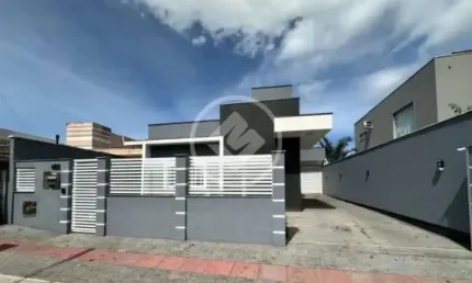 Casa alto padrão, bairro pedra branca a poucos minutos do passeio pedra branca. codigo: 100957