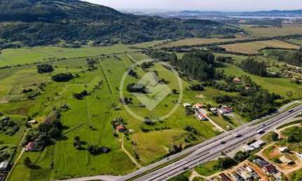 Terreno localizado as margens da BR 101 em penha codigo: 114374