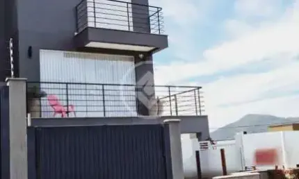 Casa Triplex Alto Padrão 3 suítes com Piscina no Córrego Grande codigo: 116794