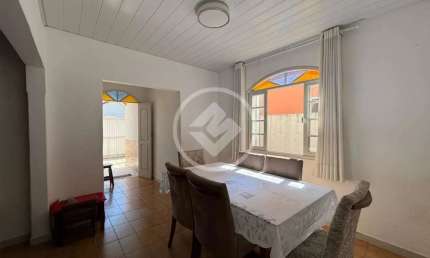CASA 176M2 A VENDA COM 6 QUARTOS BALNEARIO ESTREITO codigo: 117629