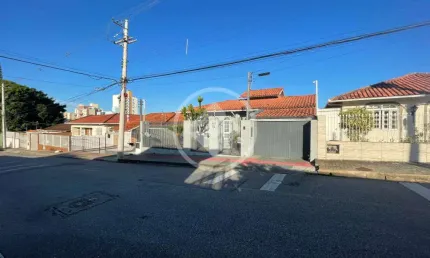 Ampla Casa com Área Privativa de 228m² – 5 Dormitórios e Espaço Gourmet Completo! codigo: 118556
