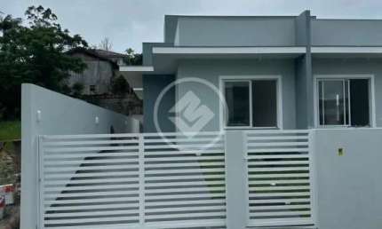 Casa à venda com 03 dormitórios no Centro de Antônio Carlos SC. codigo: 124343