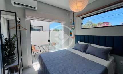 Lindo Studio Mobiliado com Vaga de Garagem e Varanda no Sul da Ilha - Lomba do Sabão codigo: 126722