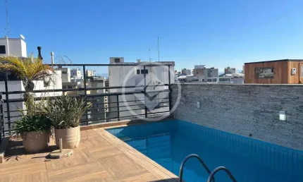 Apartamento Duplex a venda no centro de Florianópolis codigo: 131743