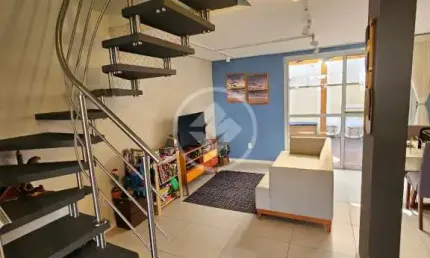 Casa em condomínio fechado com 2 quartos à venda na Rua Sagrado Coração de Jesus, 811, Morro das Pedras, Florianópolis