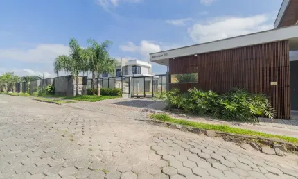 Casa em condomínio fechado à venda no Glória, Joinville 