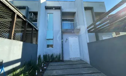 Casa com 2 quartos à venda no Jardim Sofia, Joinville 