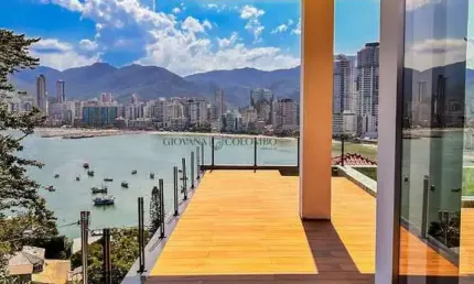 Casa Alto Padrão - Mansão -  Entrada e Saldo em 48x