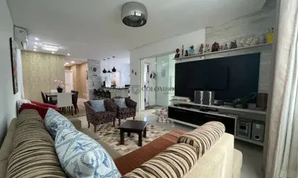Apartamento com 3 quartos à venda na Rua 256, Meia Praia, Itapema