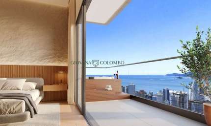 Apartamento na Planta - Próximo ao Pier - Meia Praia