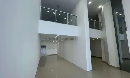 Sala Comercial  com Mezanino - Pronta para uso  - Excelente localização