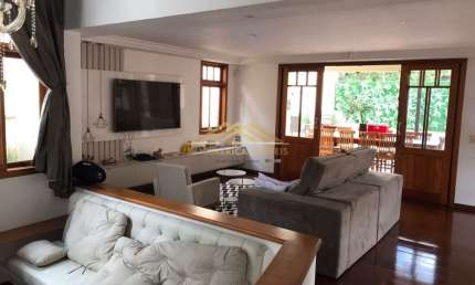 Casa com 4 quartos à venda em Interlagos, São Paulo 