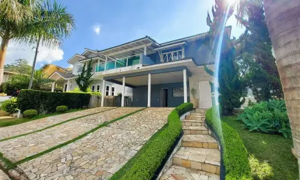 Casa em condomínio - Granja Viana/ Cotia- SP - 5 quartos - 4 suítes - 4 vagas