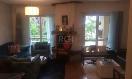 Casa para Comprar , 245 m² por R$ 1.100.000,00 - Vila Conceição-Porto Alegre/RS