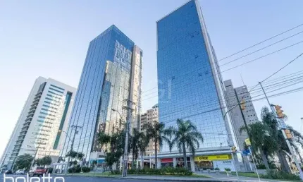 Sala Comercial Mobiliada - Bairro Praia de Belas por R$638.495,00