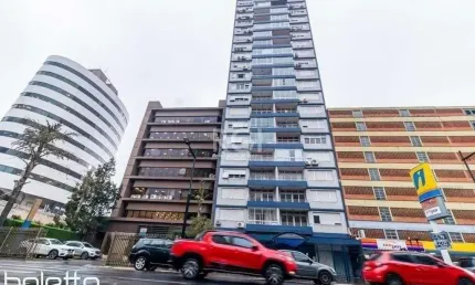 Apartamento Para Comprar no Centro Histórico com 3 dormitórios por: R$700.000,00