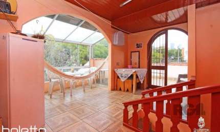 Casa de 250m² Para comprar no Bairro Mont Serrat  Por R$1.125.000,00