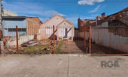 Terreno à venda na Rua Berto Cirio, 740, São Luis, Canoas