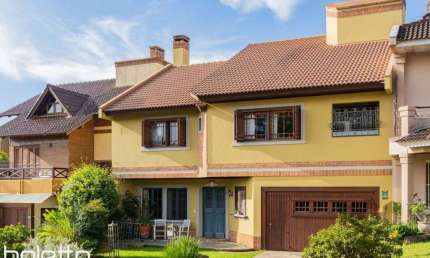 Excelente casa para comprar em condominio arborizado 4 quartos